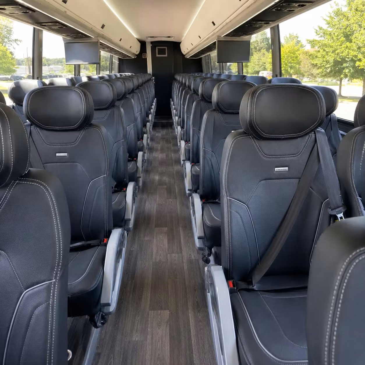 moving guests from pti airport to winston salem wedding hotels and venues is simple with a charter bus
